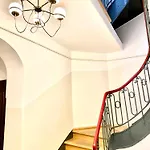 Old Town - River View Apartment, Four Bedrooms - Comfy Apartments Apartament *