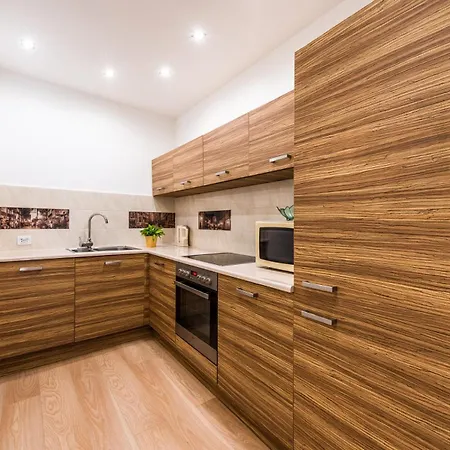 Appartement Old Town - River View Apartment, Four Bedrooms - Comfy Apartments
